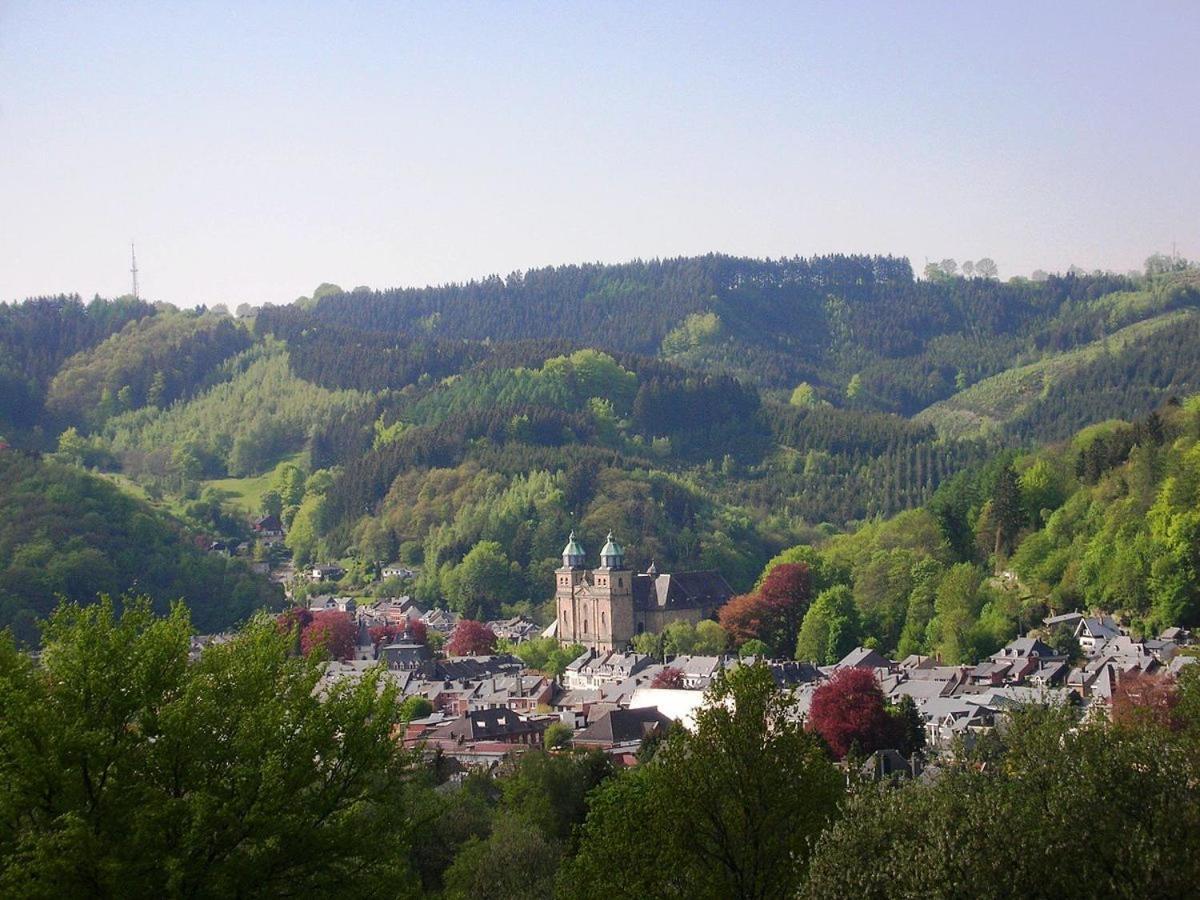 Les Suites de Meiz Stavelot Extérieur photo